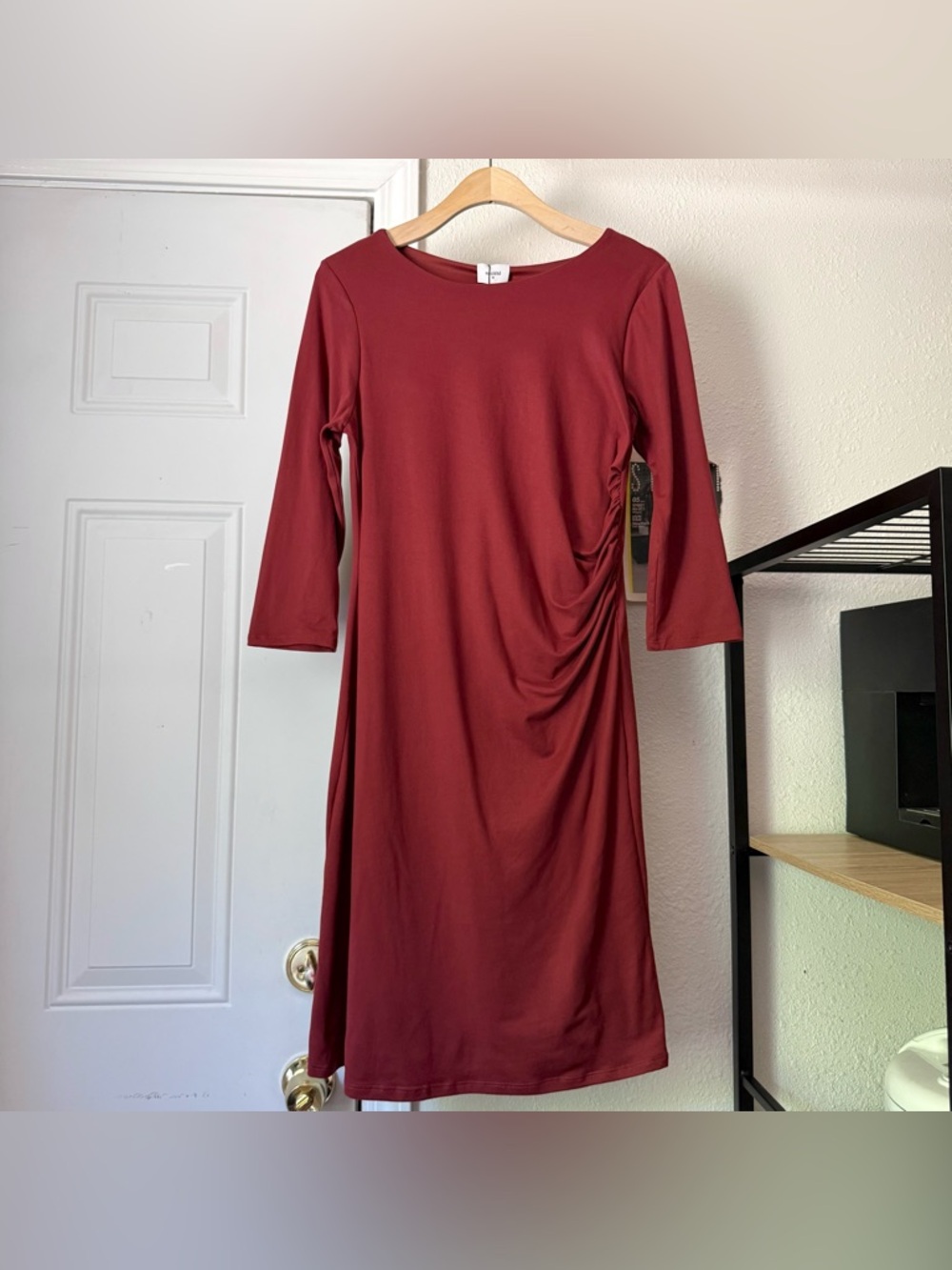 NWT SOCIETE burgundy red ruched long 3/4 sleeve boat neck mini dress‎
